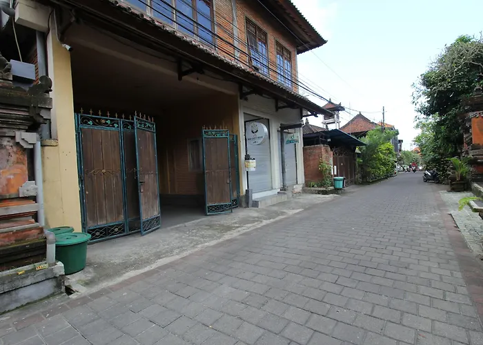 Budi Gasthuis 3*