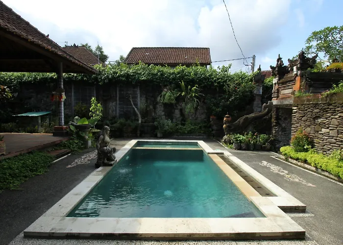 Gasthuis Budi 3*